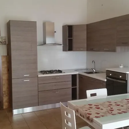 Dellea Apartment
